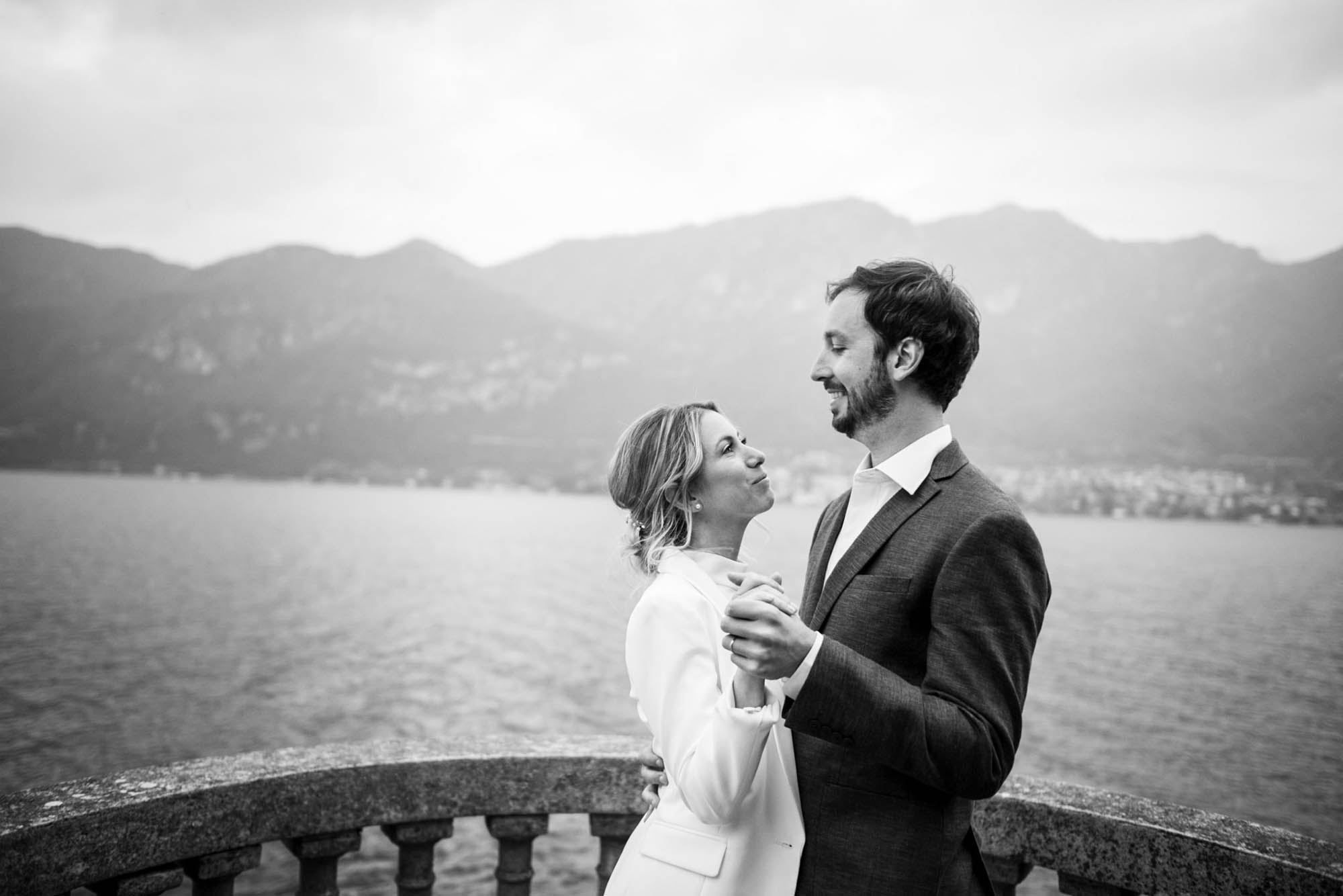 LAKE COMO ELOPEMENT PHOTOGRAPHER GUIDE – EVERYTHING YOU NEED TO PLAN FOR 2023
